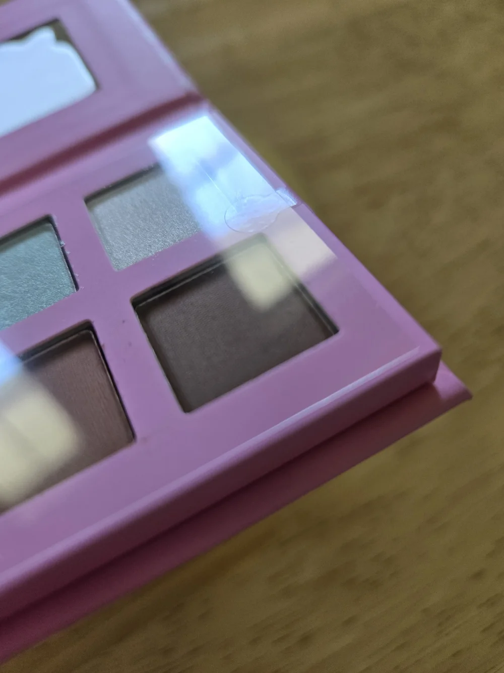 RealHer eyeshadow palette